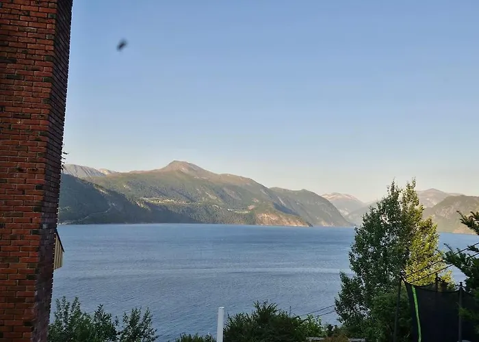 Stranda Apartment