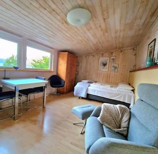 Stranda Apartment